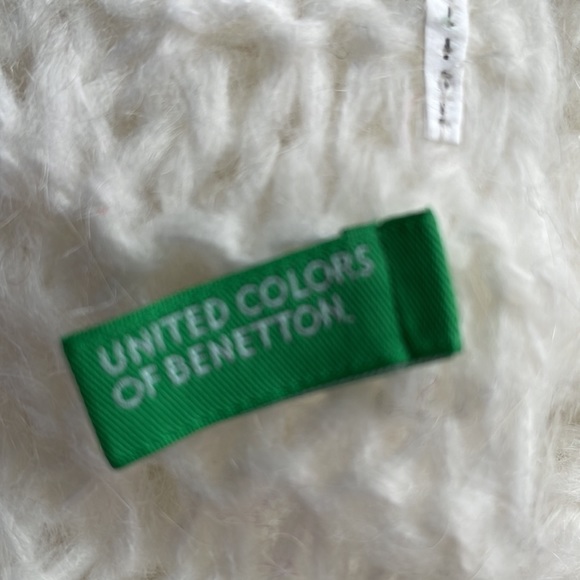 Hat & Scarf combo. - Picture 3 of 5